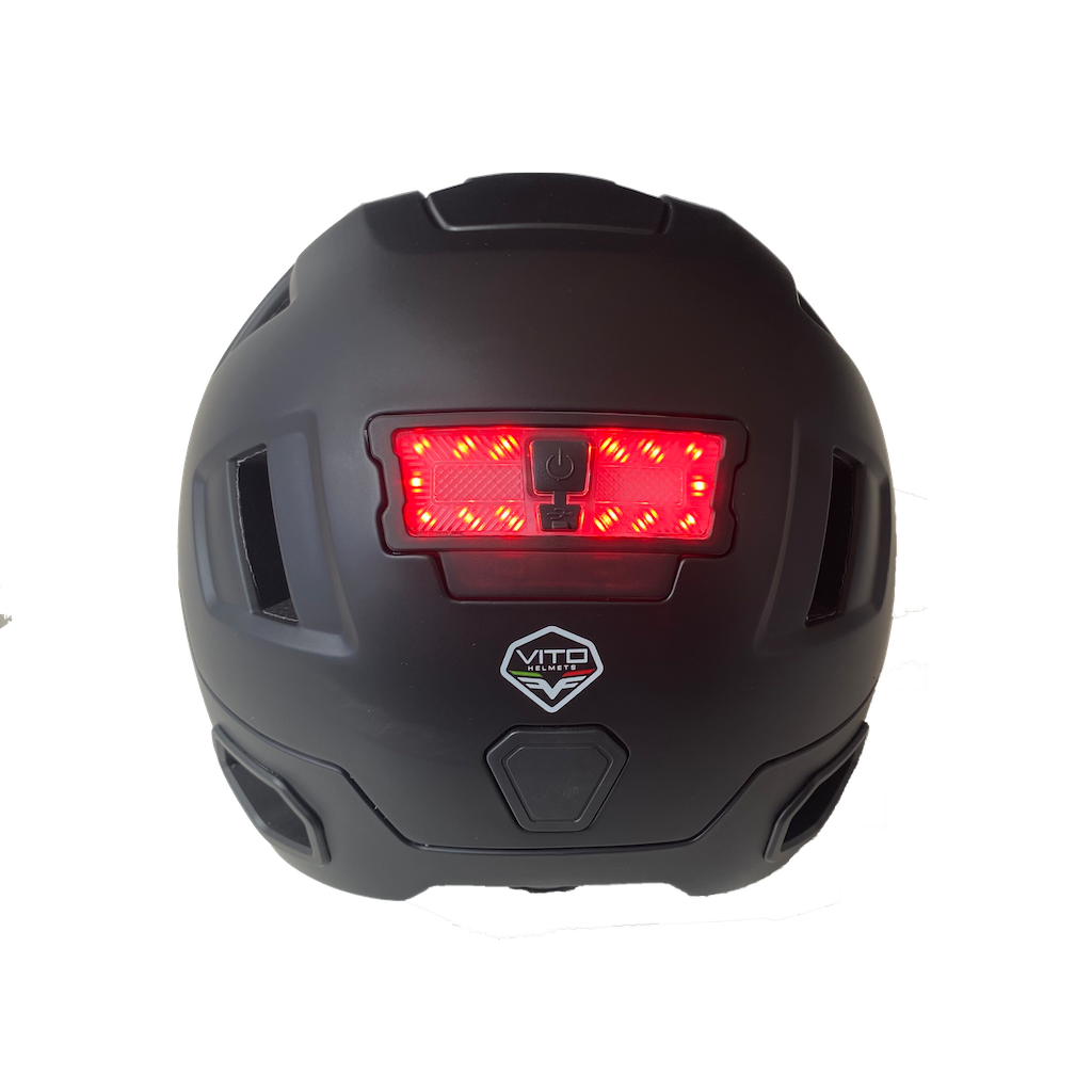 VITO-Scooterhelm-mit-Beleuchtung-hinten-www-stromfahrzeuge-at E-Scooterhelm